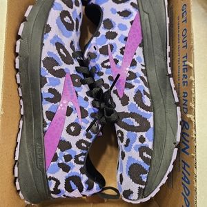 Brooks Revel 5 Women's Sneakers Purple /Black Cheetah Print Sz 7.5